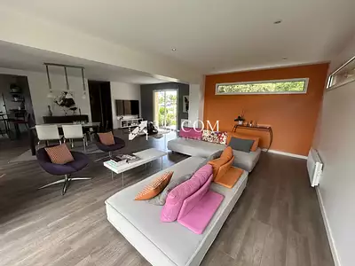 Maison, 119 m²