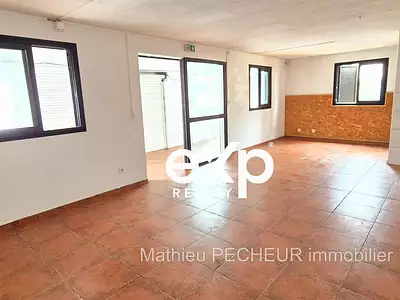 Immeuble, 160 m²