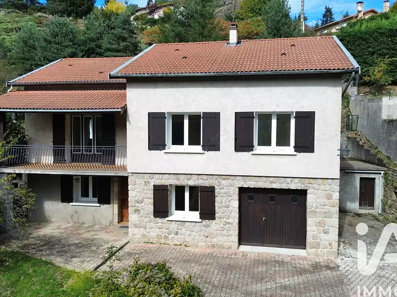 Maison, 141 m²
