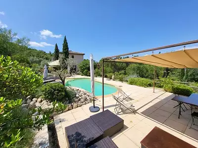 Maison, 185 m²