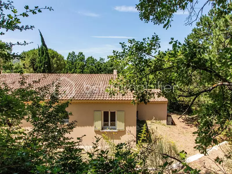 Maison, 122 m²