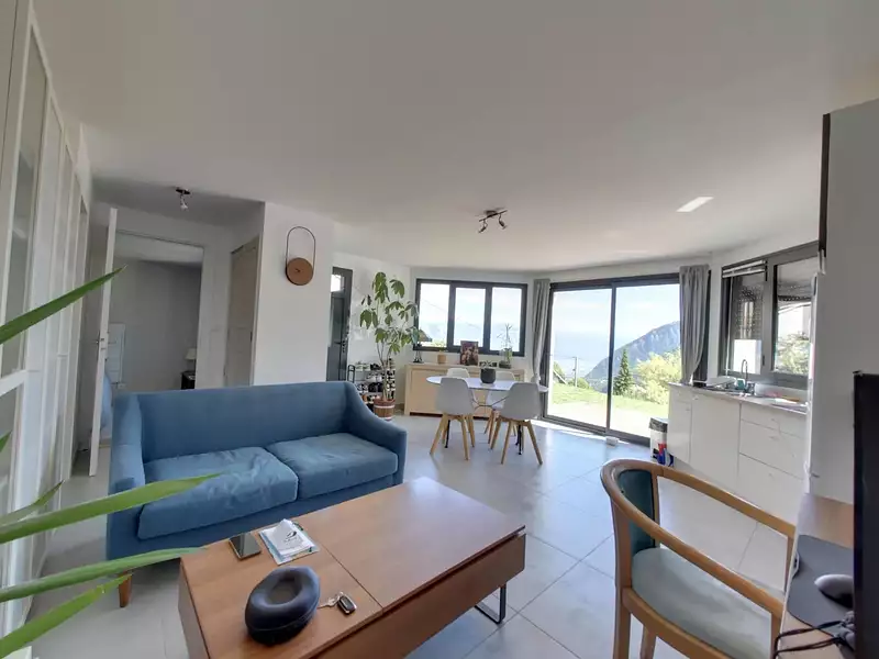 Maison, 165 m²