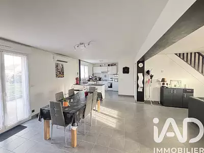 Maison, 109 m²