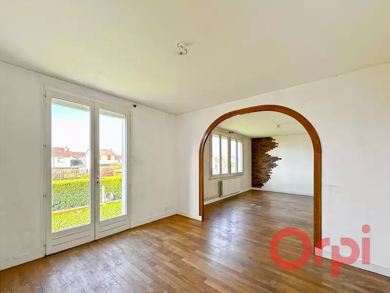 Maison, 99 m²