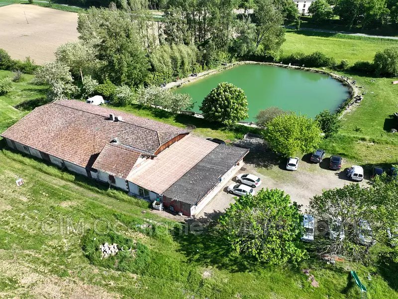 Maison, 600 m²