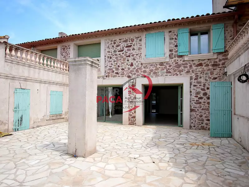 Maison, 191 m²