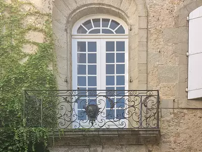 Maison, 825 m²