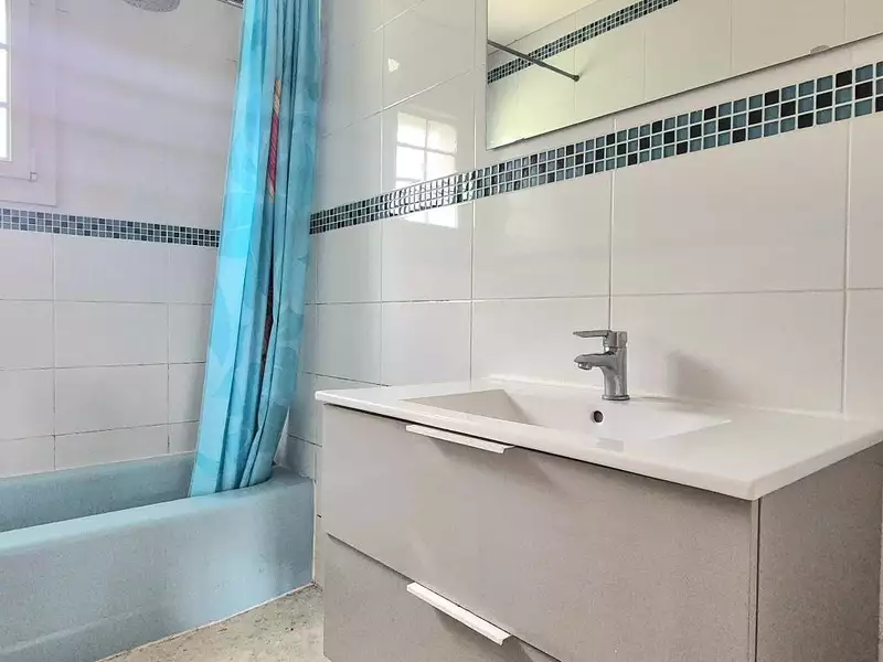 Maison, 204 m²