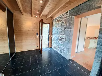 Maison, 147 m²