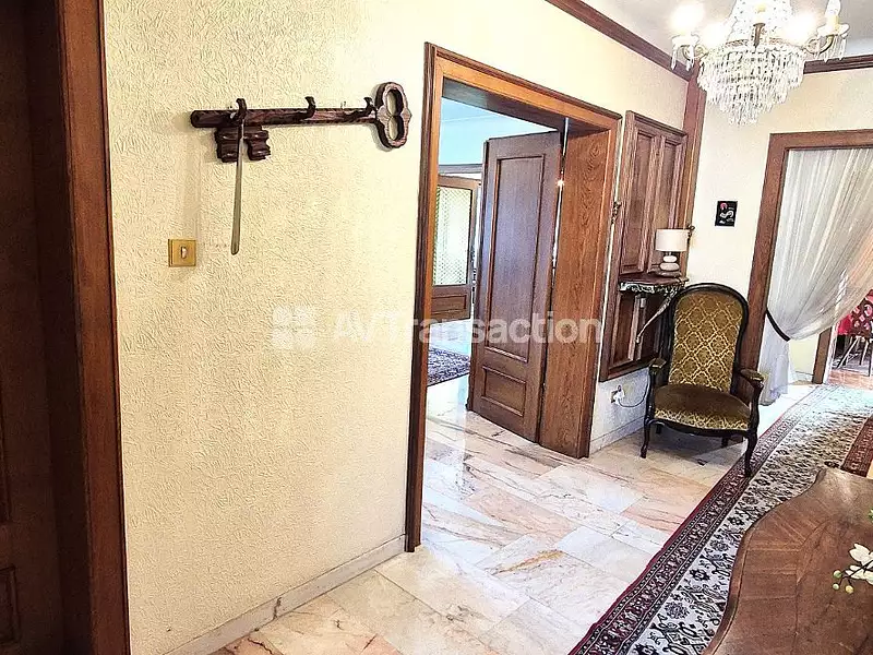 Maison, 337 m²