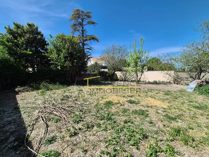 Maison, 240 m²