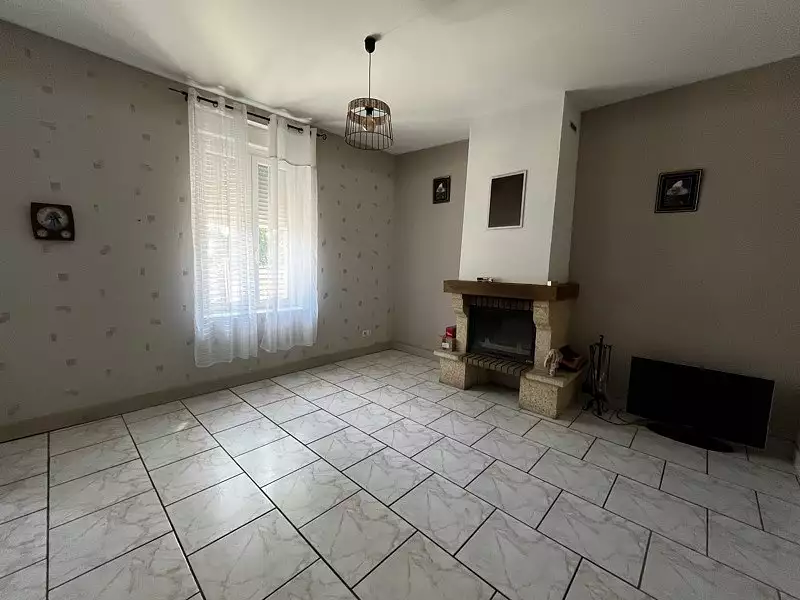 Maison, 185 m²