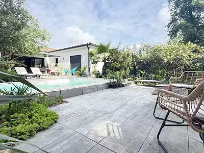 Maison, 117 m²