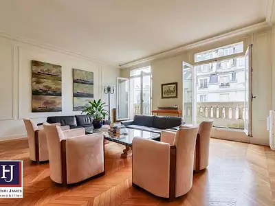 Appartement, 330 m²