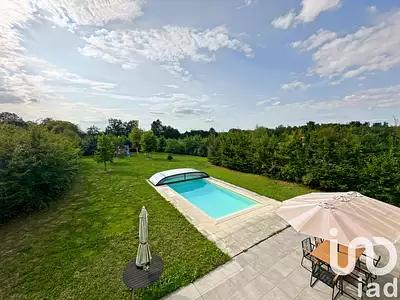 Maison, 165 m²