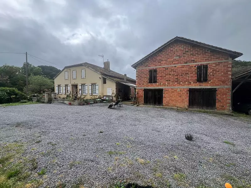 Maison, 164 m²