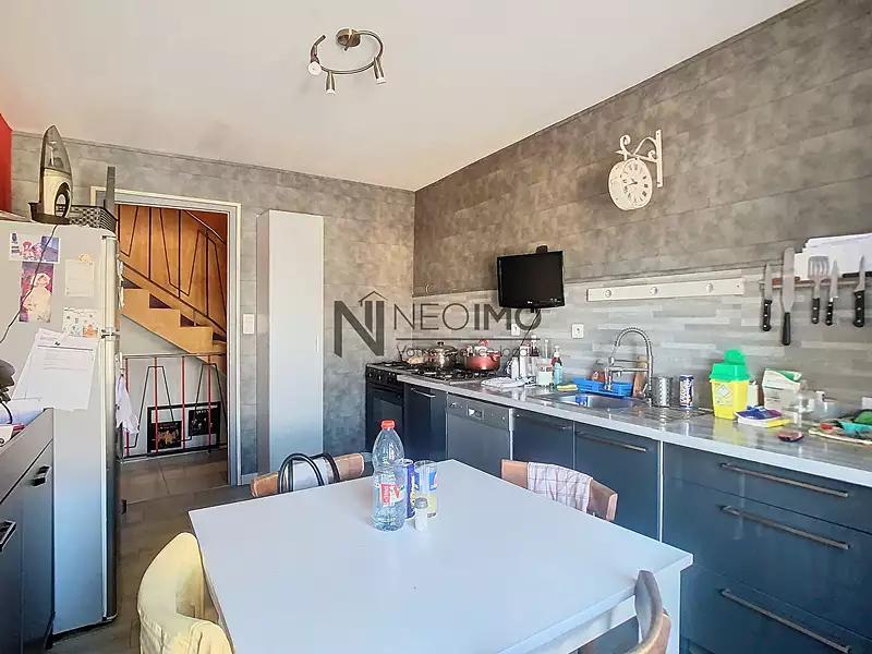 Immeuble, 175 m²