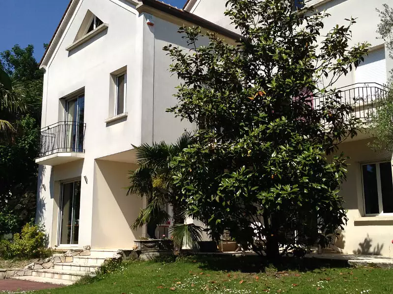 Maison, 360 m²