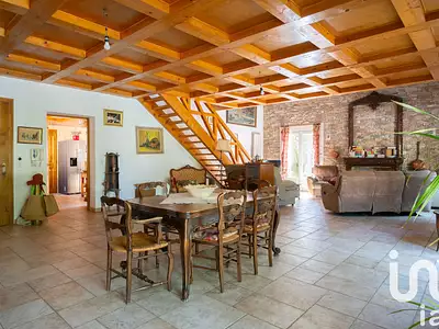 Maison, 268 m²