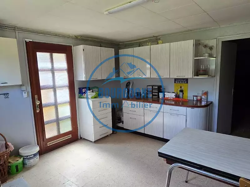 Maison, 144 m²