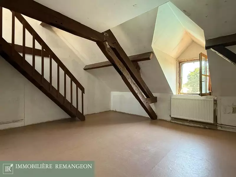 Maison, 166 m²