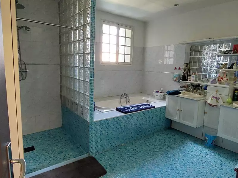 Maison, 224 m²