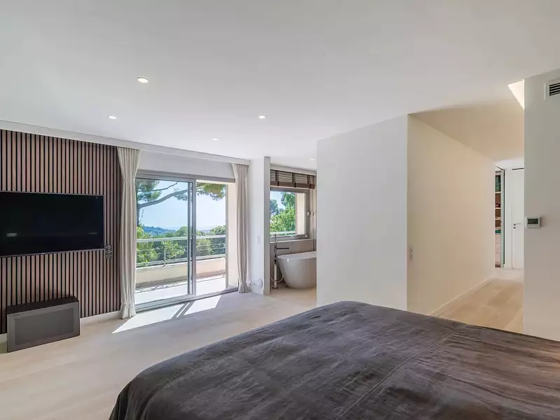 Maison, 235 m²