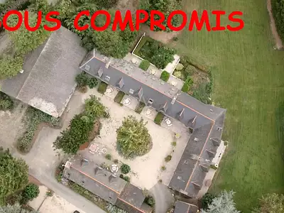 Maison, 640 m²