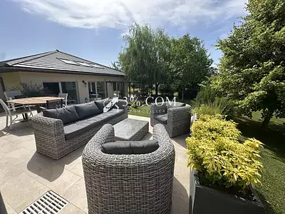 Maison, 292 m²