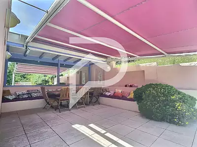 Maison, 170 m²