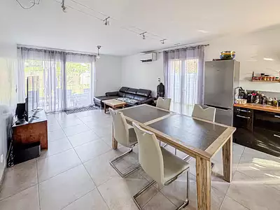Maison, 94 m²