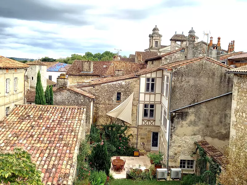 Maison, 280 m²