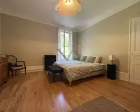 Maison, 242 m²