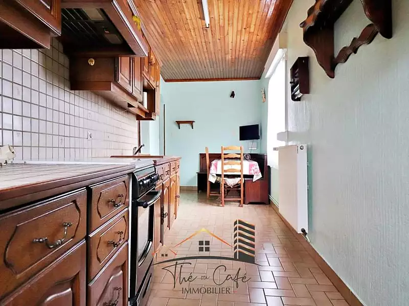 Maison, 690 m²