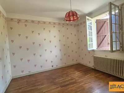 Maison, 184 m²