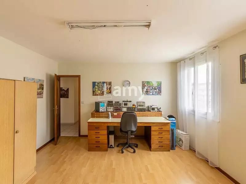Appartement, 194,96 m²