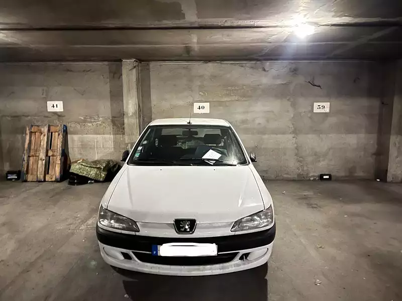 Parking, 12 m²