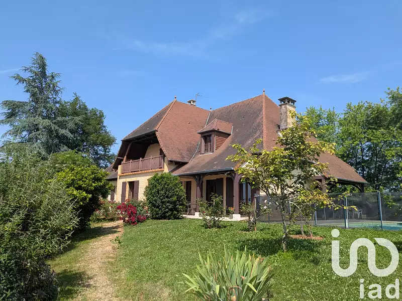 Maison, 309 m²
