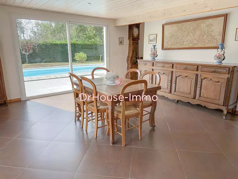 Maison, 159 m²