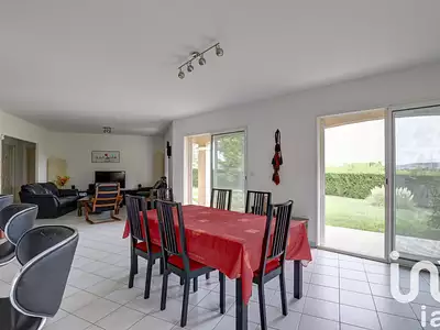 Maison, 205 m²