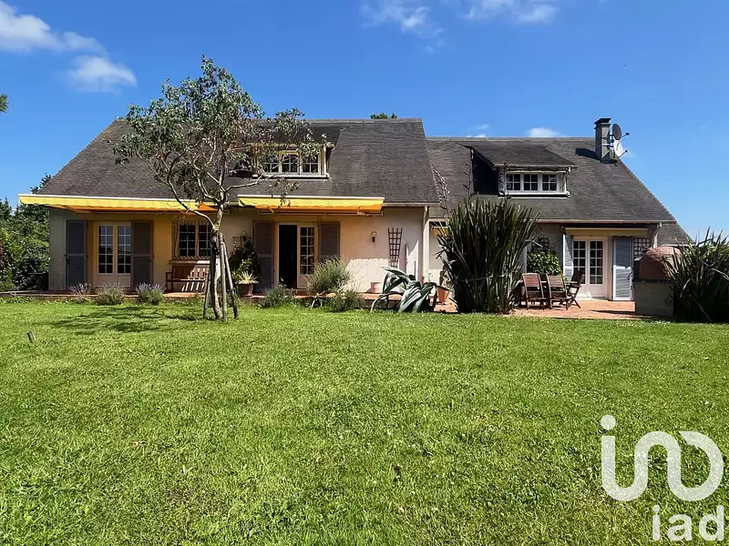 Maison, 239 m²