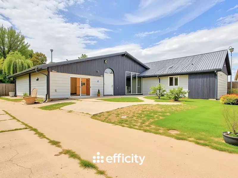 Immeuble, 270 m²