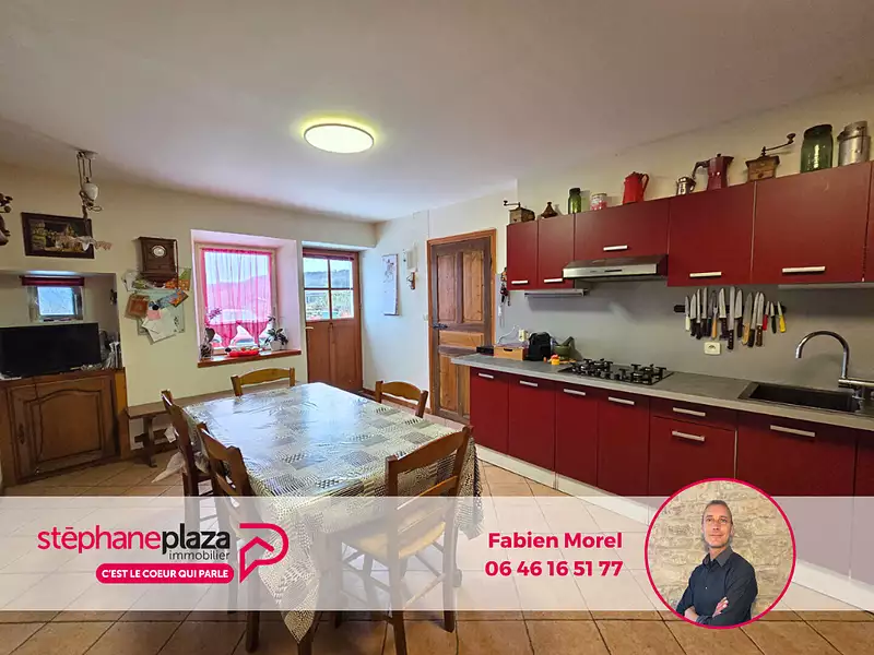 Maison, 136 m²