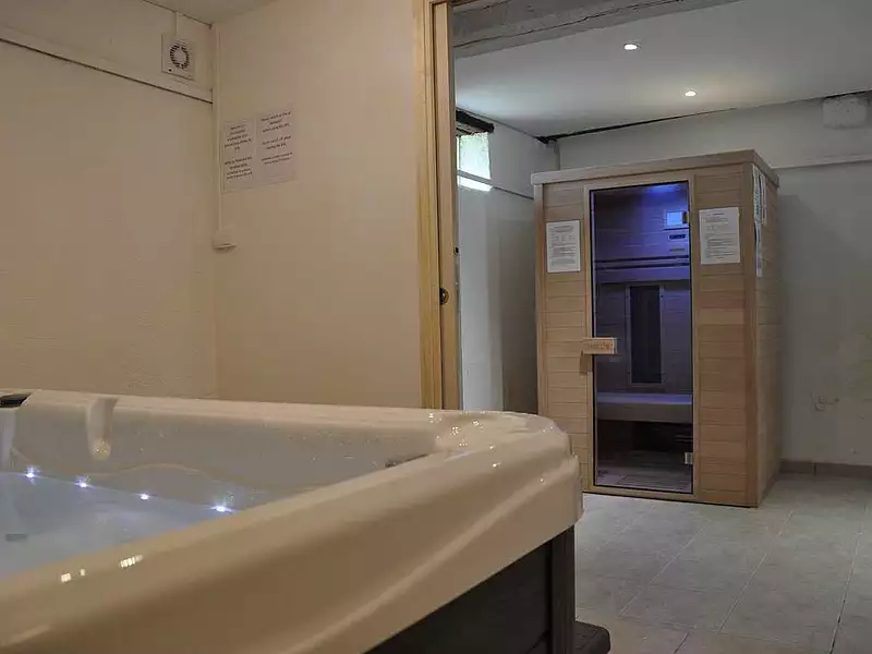 Maison, 600 m²
