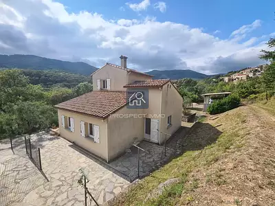 Maison, 200 m²