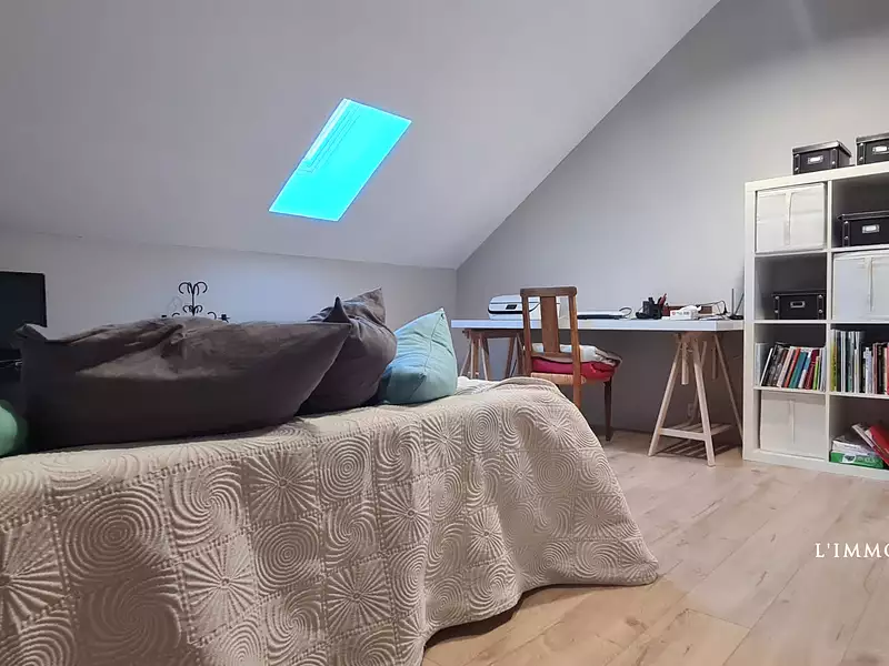 Maison, 376,3 m²