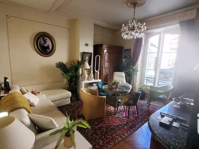 Immeuble, 208 m²