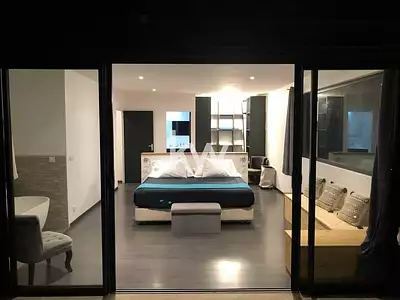 Maison, 240 m²