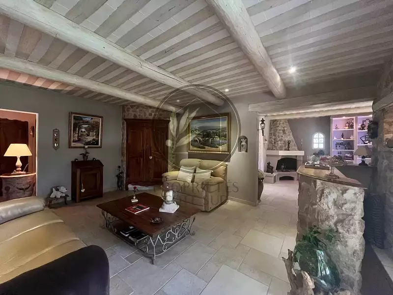 Maison, 160 m²