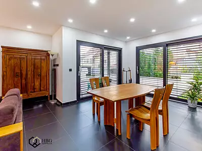 Maison, 155 m²